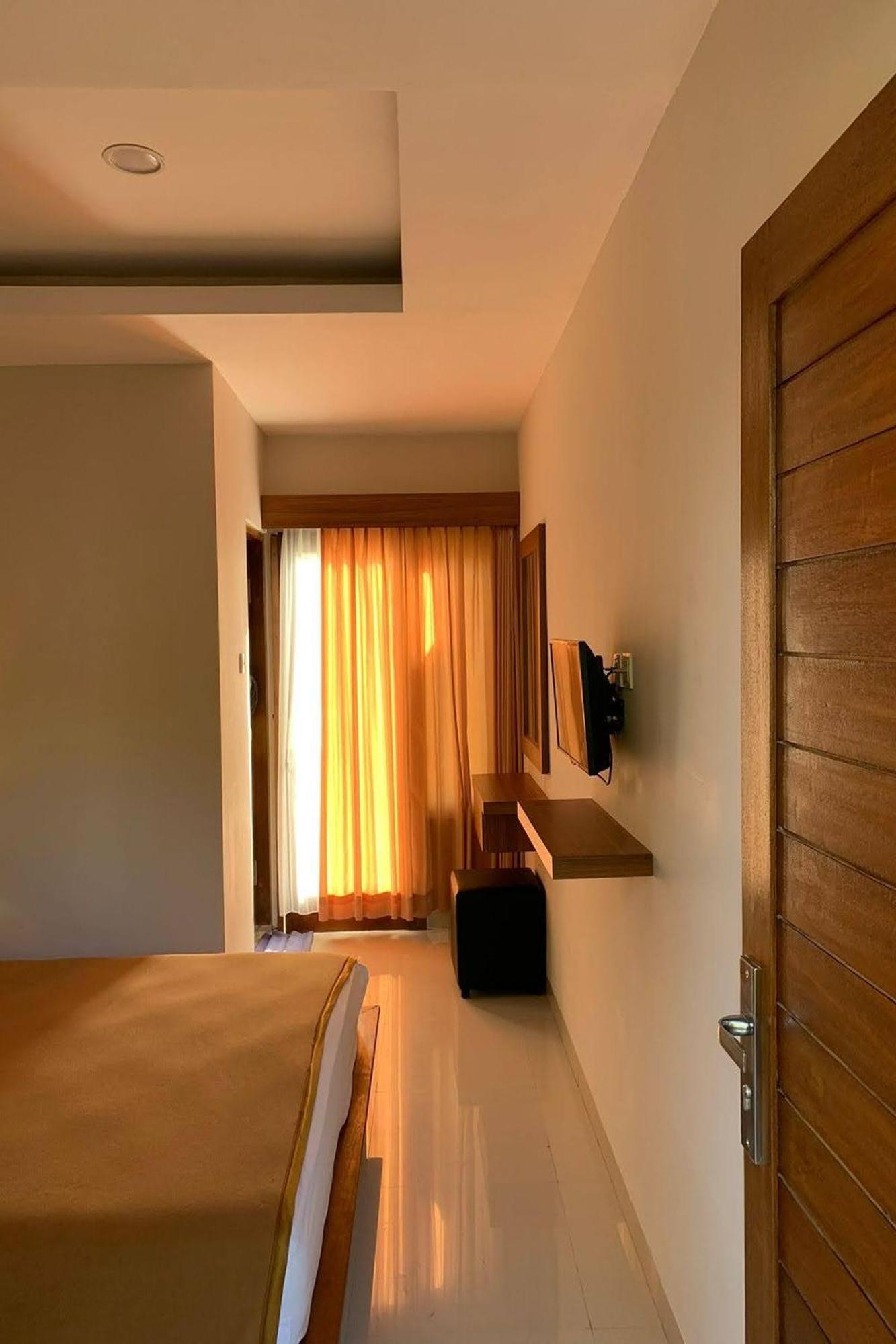 Taste Of Bali Hostel Kuta Lombok Exterior foto